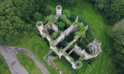 🏰👀 Cambusnethan Priory | 360° Gothic Ruins Adventure! 🌿🔥
