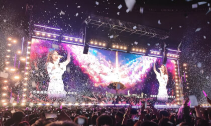 G.E.M  I am Gloria 2.0  天空没有极限