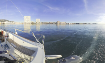 timelapse sailing Toulon petite rade