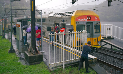 [Test Footage] NSW TrainLink V Set