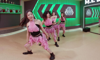 15,Professional Dance Studio Visit  3DVR/180/8K