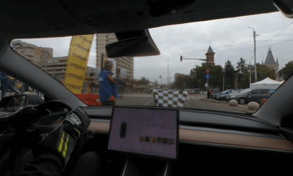 [3D 360 stepped yaw version] Tesla Model 3 Performance in competition - Adrian Balota