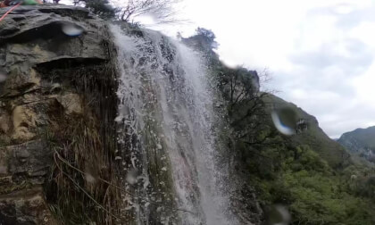 Peira Canyoning