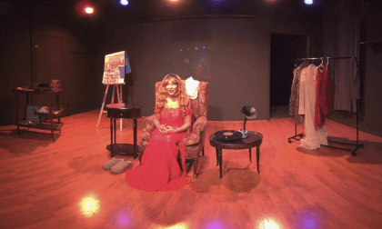 Being the Perfect Woman - Ashley Diaz - Stage Play VR180