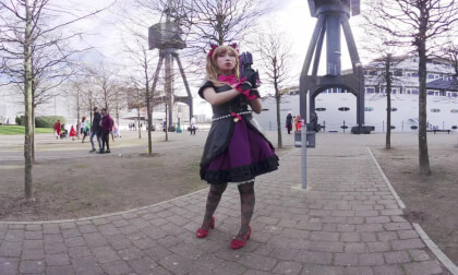 Overwatch Dva cosplay shooting scene