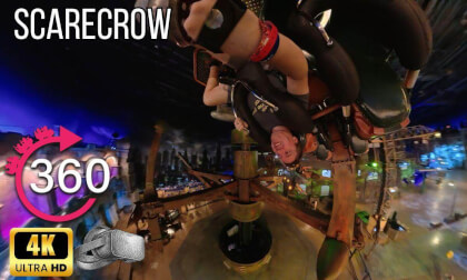360º ride on Scarecrow at WB World