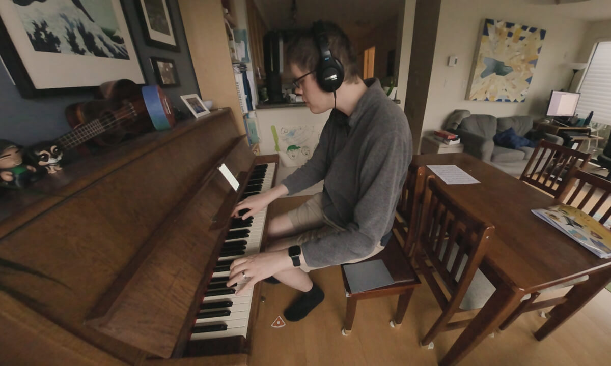 I Thought About You (Frank Sinatra Cover) – Geoff Peters vocals and jazz piano
