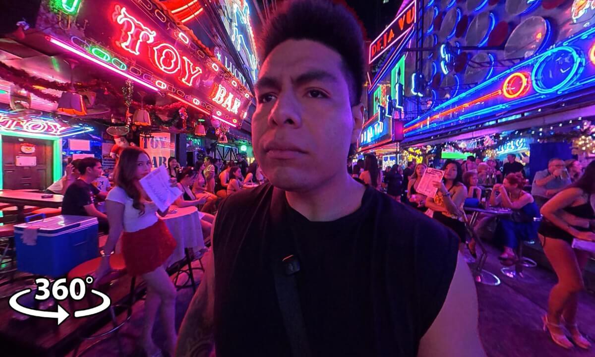 Bangkok Soi Cowboy 360° | Thailand Red Light Street
