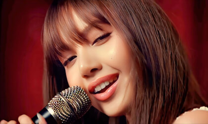LISA - MOONLIT FLOOR MV