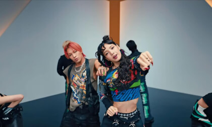 TAEYANG (feat. LISA of BLACKPINK) - Shoong!