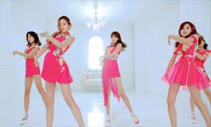 Apink (에이핑크) 'Mr. Chu(미스터 츄)' MV