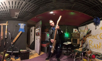 360° Live Looping Performance With DIY Instruments