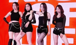 K-pop roadshow-good girl bad girl