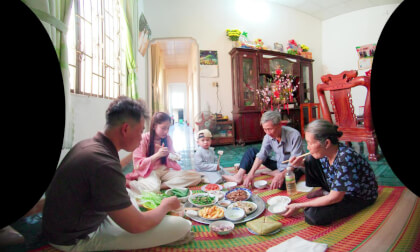 New Year's Eve meal with my family - gia dinh toi