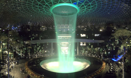 SINGAPOUR JEWEL SHOPPING video2026_02_13_14