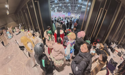 2.3-meter-tall first-person perspective tour of Hangzhou's Dreamland Amusement Park