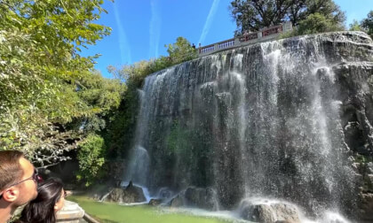 Nice France Waterfall Slow Motion  | iPhone Spatial 3D