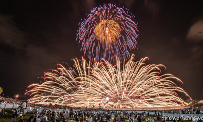 (VR180・3D) 2023.08.15 Lake Suwa Fireworks Festival  "Kiss of Fire" VR Video (VR180・3D) 2023.08.15 Lake Suwa Fireworks Festival  "Kiss of Fire" VR