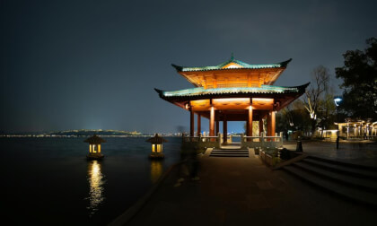 [8K 180 3D] The Pleasant West Lake in Hangzhou