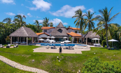 360 VR - $40,000/WEEK - Luxury Villa Casa Del Faro Walkthrough -Punta Mita, Mexico