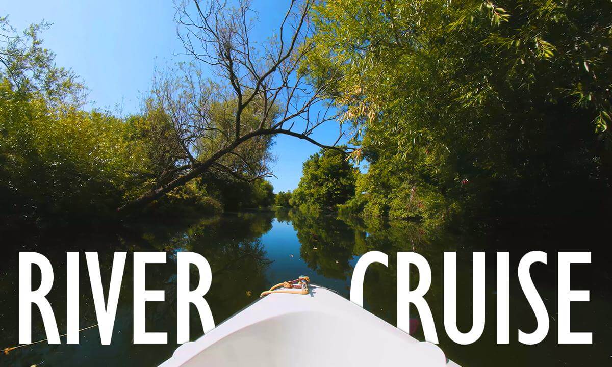 Peaceful River Avon Cruise in Warwick | ASMR (180° 8K)