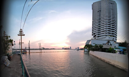 [VR180] 8K  Night Sky Chao Phraya River View at Wat Bang Kohl-Nok, Bangkok - Immersive TV (Date 20-Mar-2026)