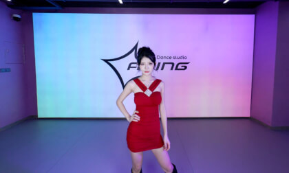 天线小粉酱 Miniskirt 短裙