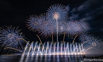 (VR180・3D) 2023.07.30 蒲郡まつり納涼花火大会 ワイドスターマイン「天津風」 VR Video (VR180・3D) 2023.07.30 蒲郡まつり納涼花火大会 ワイドスターマイン「天津風」 VR