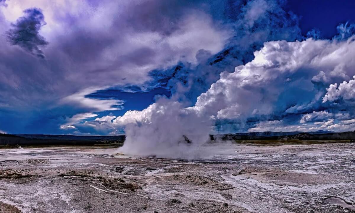 Yellowstone National Park-Yellowstone Lake-Lower Loop Tour 8-5-19