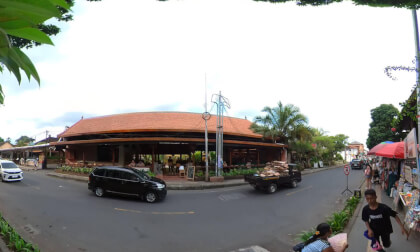 Ubud street Bali...before hitting busy night