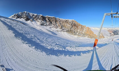 Kaserer 1 T-Bar ski lift Hintertuxer Gletscher Zillertal 3000 Austria ski resort Hintertux Glacier