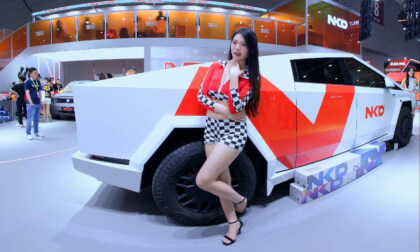 Stunning Models at Shenzhen Auto Tuning Show | Live Sound1