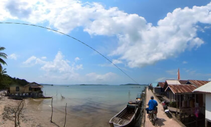 when you be friend with nature, Living above sea