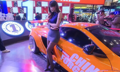 改装车展黑丝车模 GT Show auto model