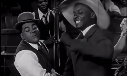 Fats Waller - Your Feet's Too Big (1939)
