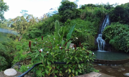 Hutan Indah Bali: Upper Waterfalls