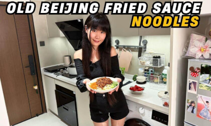 Zha Jiang Mian (Old Beijing Fried Sauce Noodles)