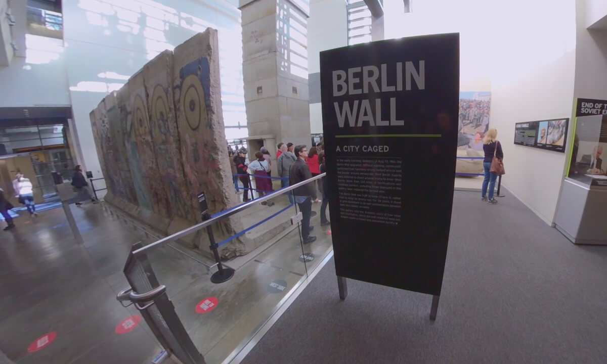 Newseum Berlin Wall Gallery 2019 3D 180 VR