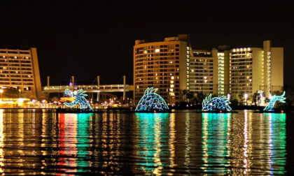 Disney In VR : Electrical Water Pageant