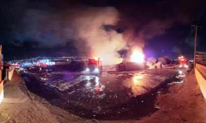 Carpentry timber wood warehouse on fire, huge red flames, pollution VR Video Carpentry timber wood warehouse on fire, huge red flames, pollution VR