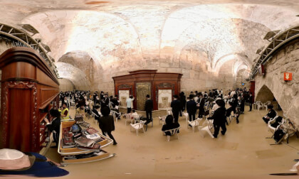 Breaking news: Praying at the Western Wall, Jerusalem Israel under Wilson’s Arch 360VR