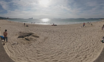 A little walk in the "Samil" beach in 3D180 8K
