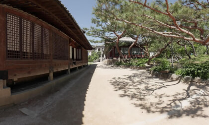 [VR180 8K 3D] A Journey Through Time: Exploring Deoksugung Palace in Immersive VR180 #1