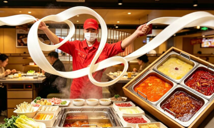 Top-tier Hot Pot, Unmatched Excellence, Special noodle tossing show