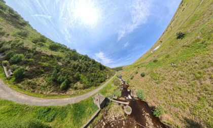 Woodhead Reservoir River Fly Over 360