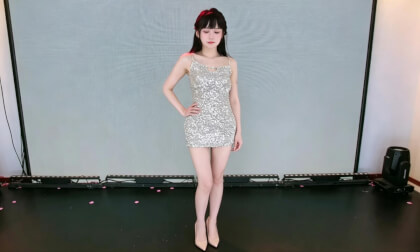 Miniskirt Dance by Beauty 短裙小姐姐跳舞