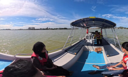 kuala terengganu malaysia  river boat cruise