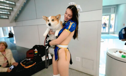Behind The Scenes Rachel Pizzolato Cosplay Model Chun Li @Wondercon 2024