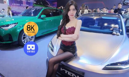 Racing Model Miaomiao on GT Show 黑丝车模改装车展