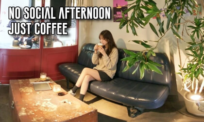 New trendy spot: Sunday Community Park An afternoon with no socializing, just coffee.